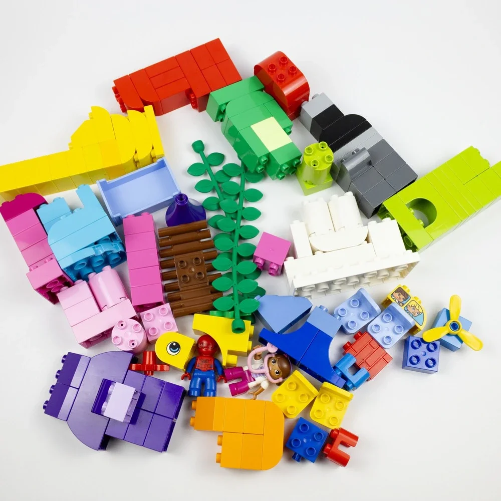 Lego Duplo Bulk Lot of 130+ pcs. Red Orange Yellow Green Blue Purple Pink + READ